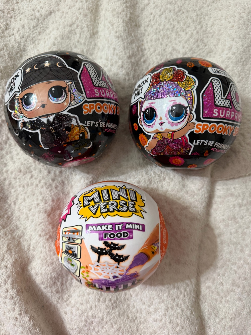 L.O.L. Surprise! Spooky Series Dolls & Mini Verse Halloween DISCONTINUED SERIES